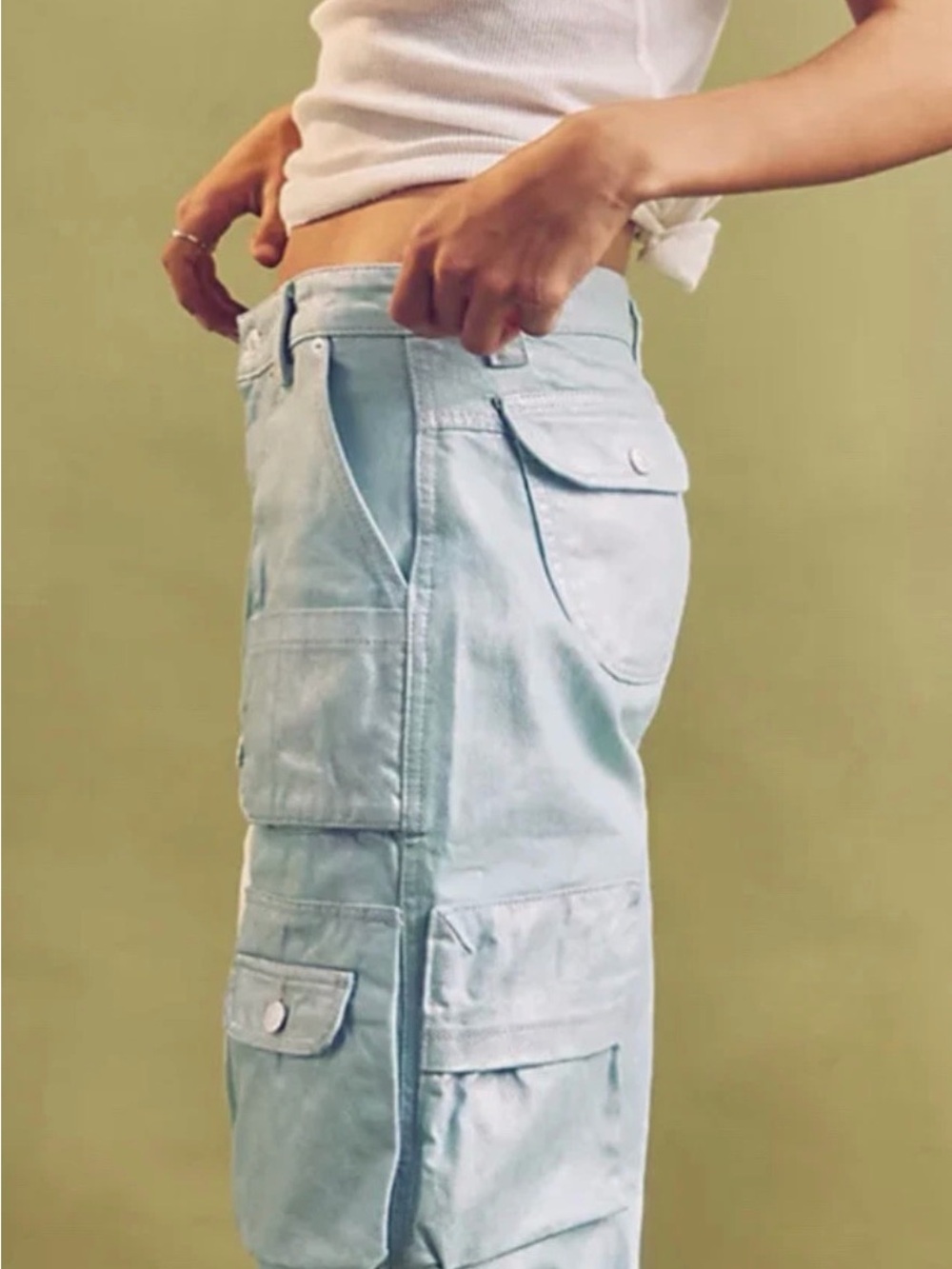 Like New We the Free "Lap of Luxury" Barrel Cargo Jeans in Metallica Aquamarine - Picture 3 of 14